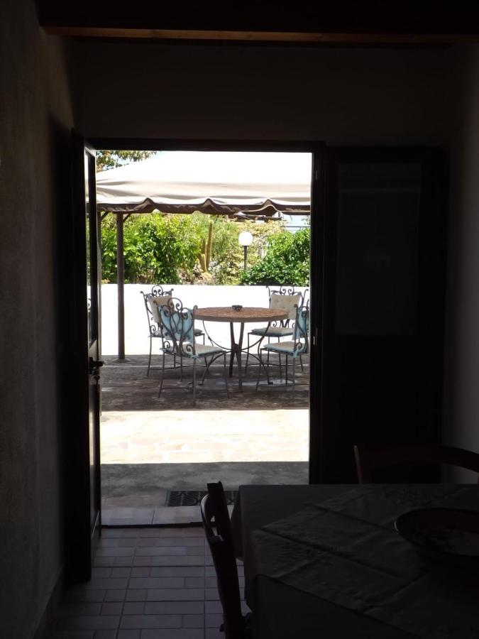 Case Vacanze Villa Lory Malfa  Extérieur photo