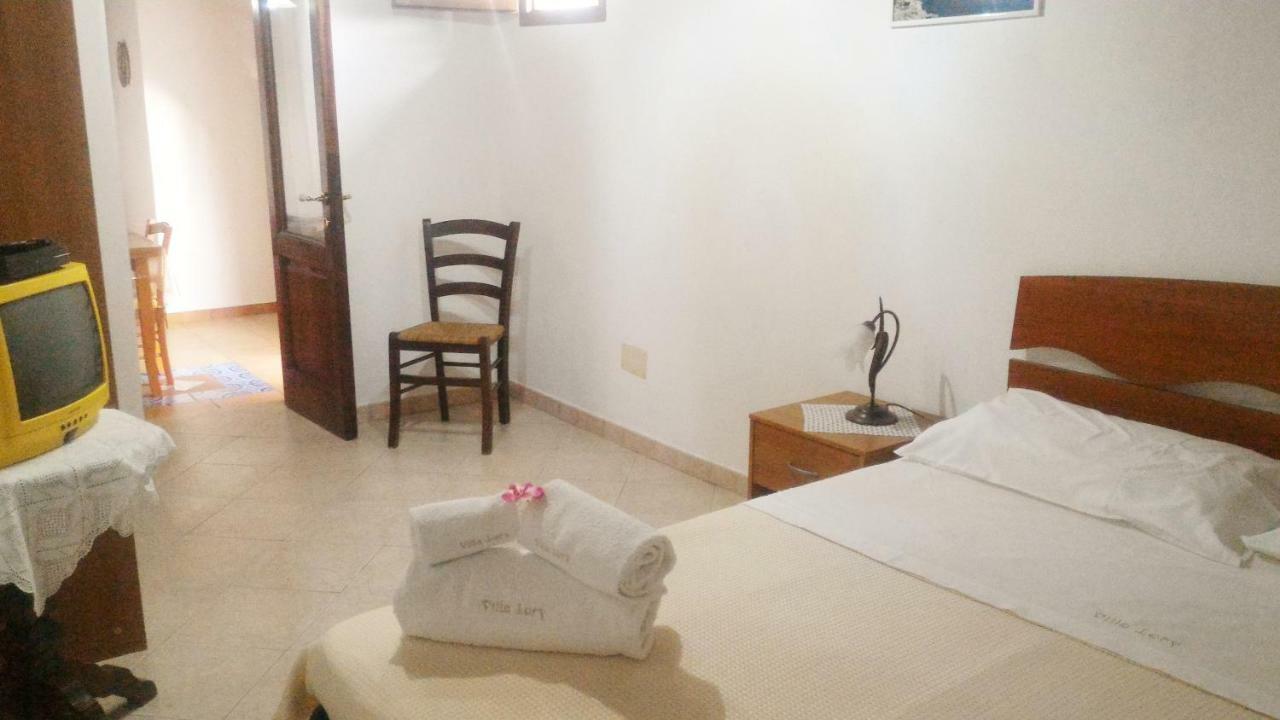 Case Vacanze Villa Lory Malfa  Extérieur photo